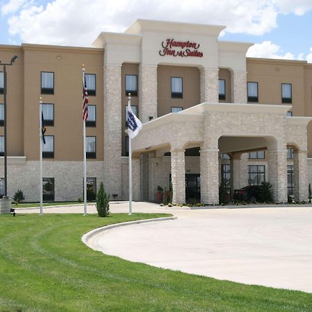 Hampton Inn & Suites Liberal Extérieur photo
