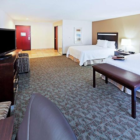 Hampton Inn & Suites Liberal Extérieur photo