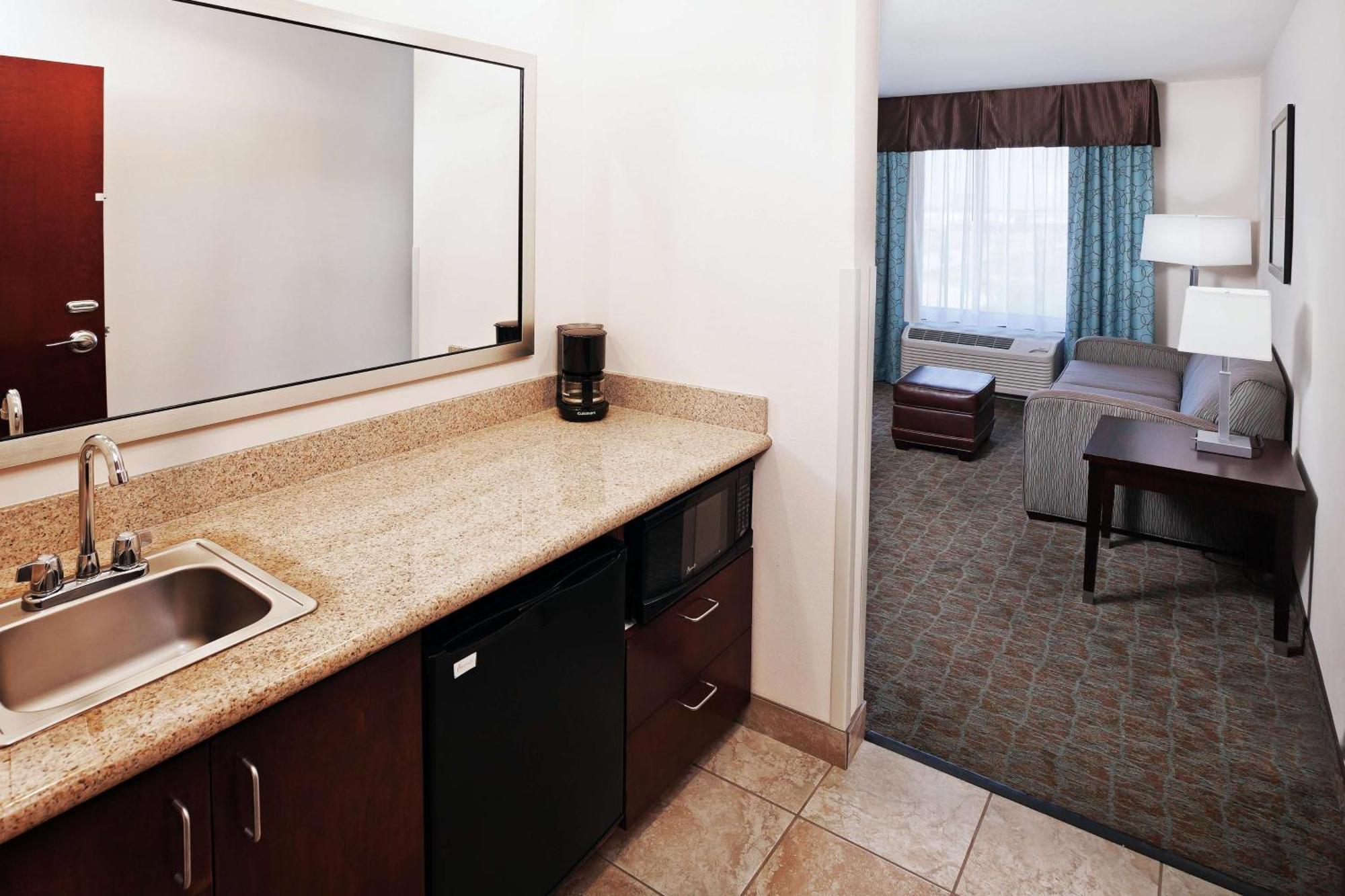 Hampton Inn & Suites Liberal Extérieur photo