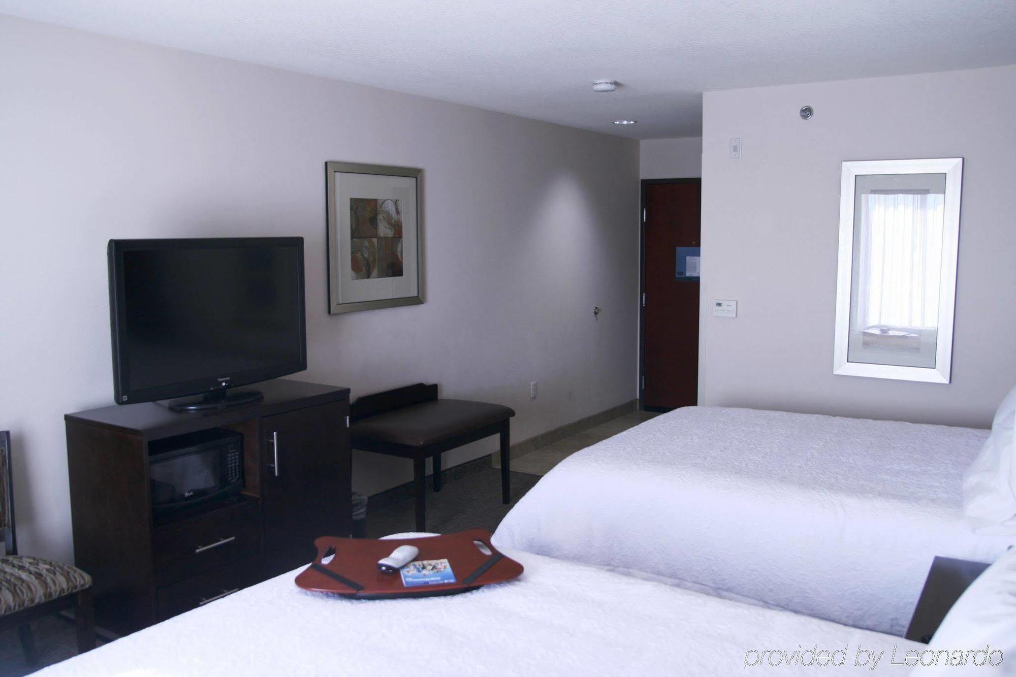 Hampton Inn & Suites Liberal Extérieur photo